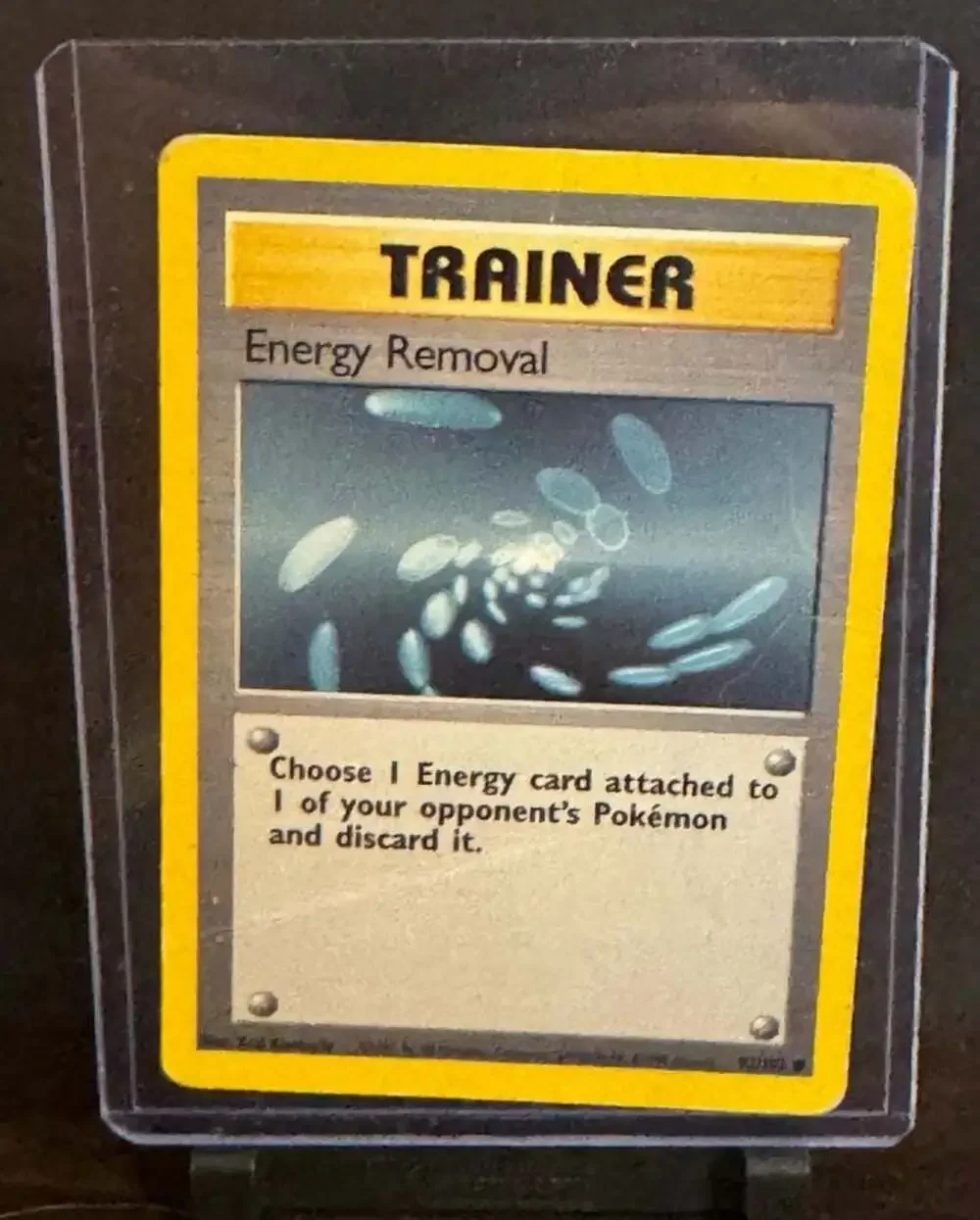 1999 Pokemon Base Set Unlimited Trainer Energy Removal 92/102 Trading Card